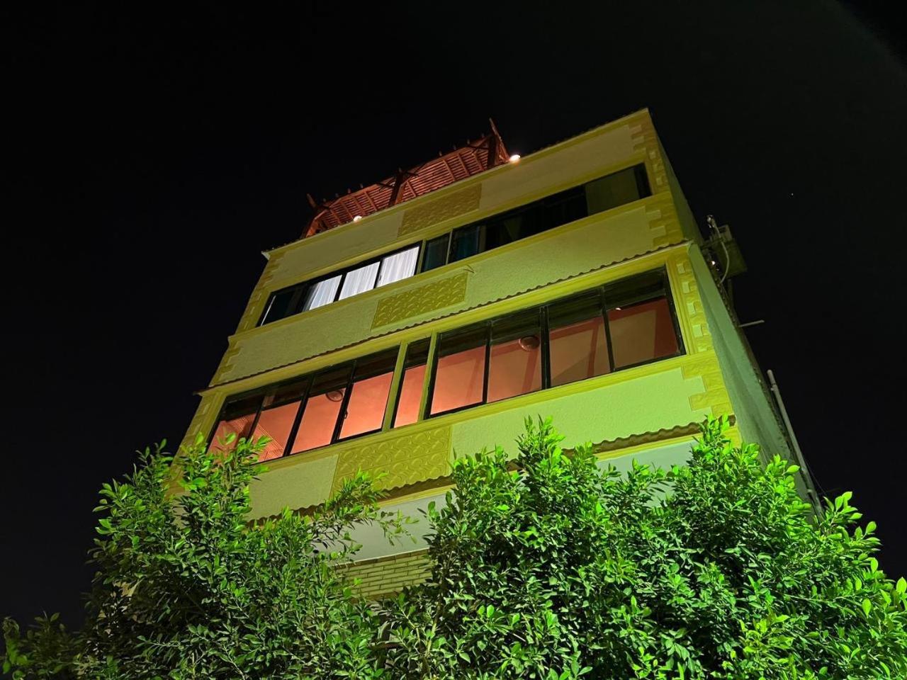 The Pyramids Gate Inn Kafrat al Jabal Exterior foto