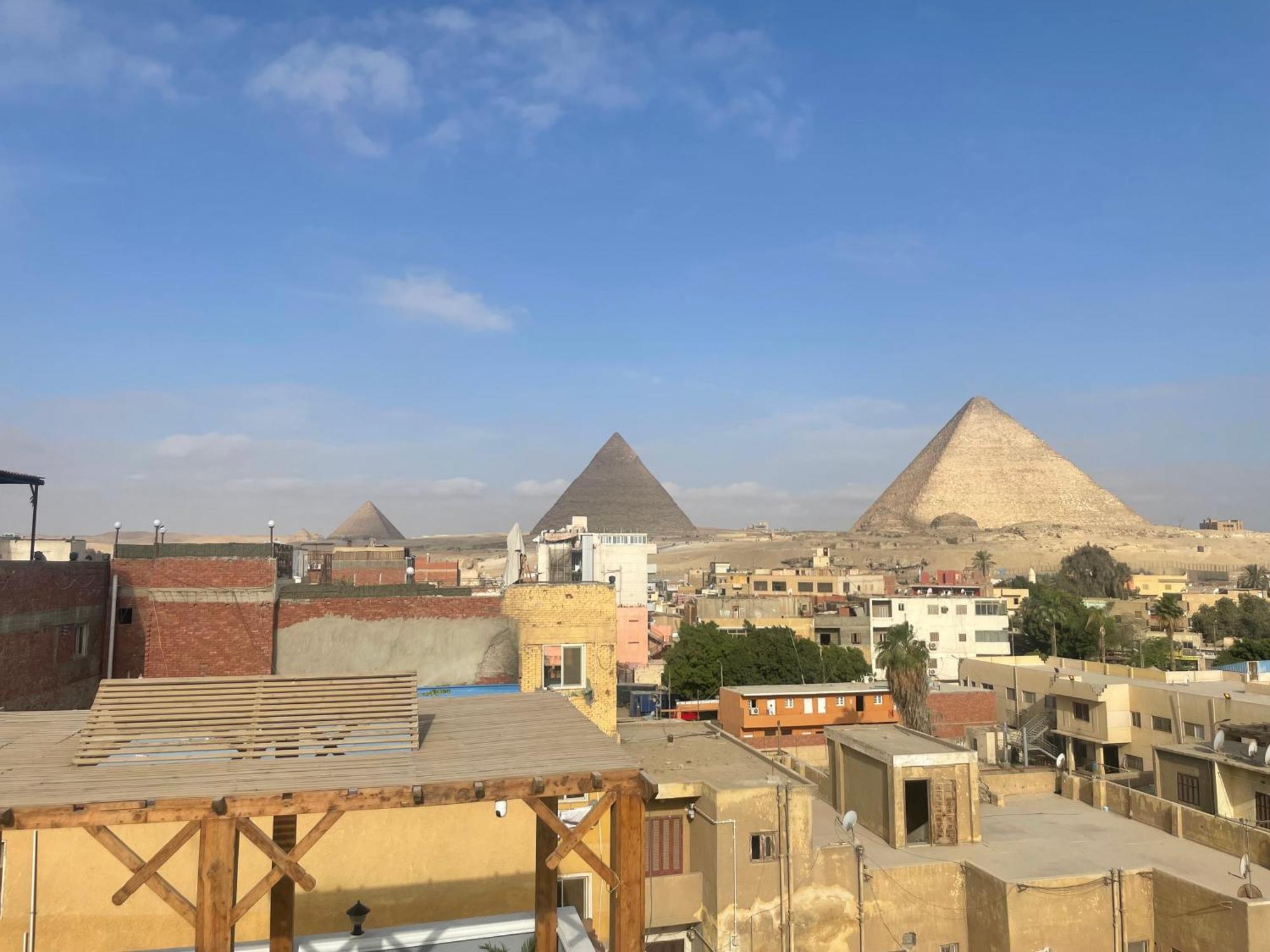 The Pyramids Gate Inn Kafrat al Jabal Exterior foto